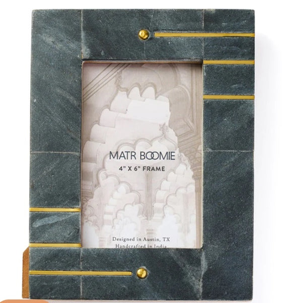 Sammita Black & White Picture Frame - 4 x 6