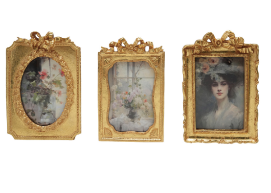 Gold Resin Photo Frame w/Bow