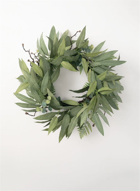 Twig & Boxwood Wreath - 24"