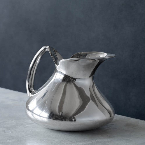 SOHO Pitcher