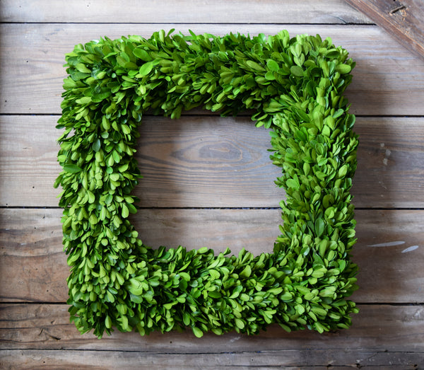 Boxwood Square Wreath - 16"